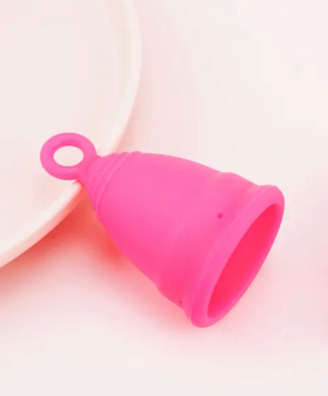 Copa menstrual con anillo